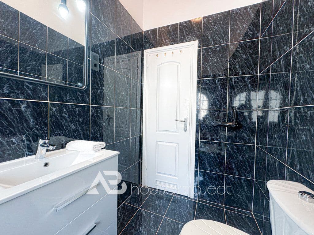 3 bedroom Villa for sale in Adeje with pool garage - € 885,000 (Ref: 9500504)