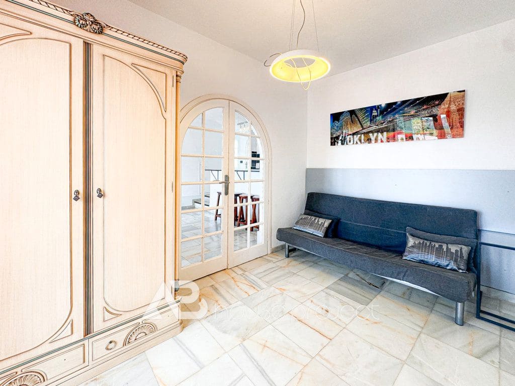 3 bedroom Villa for sale in Adeje with pool garage - € 885,000 (Ref: 9500504)