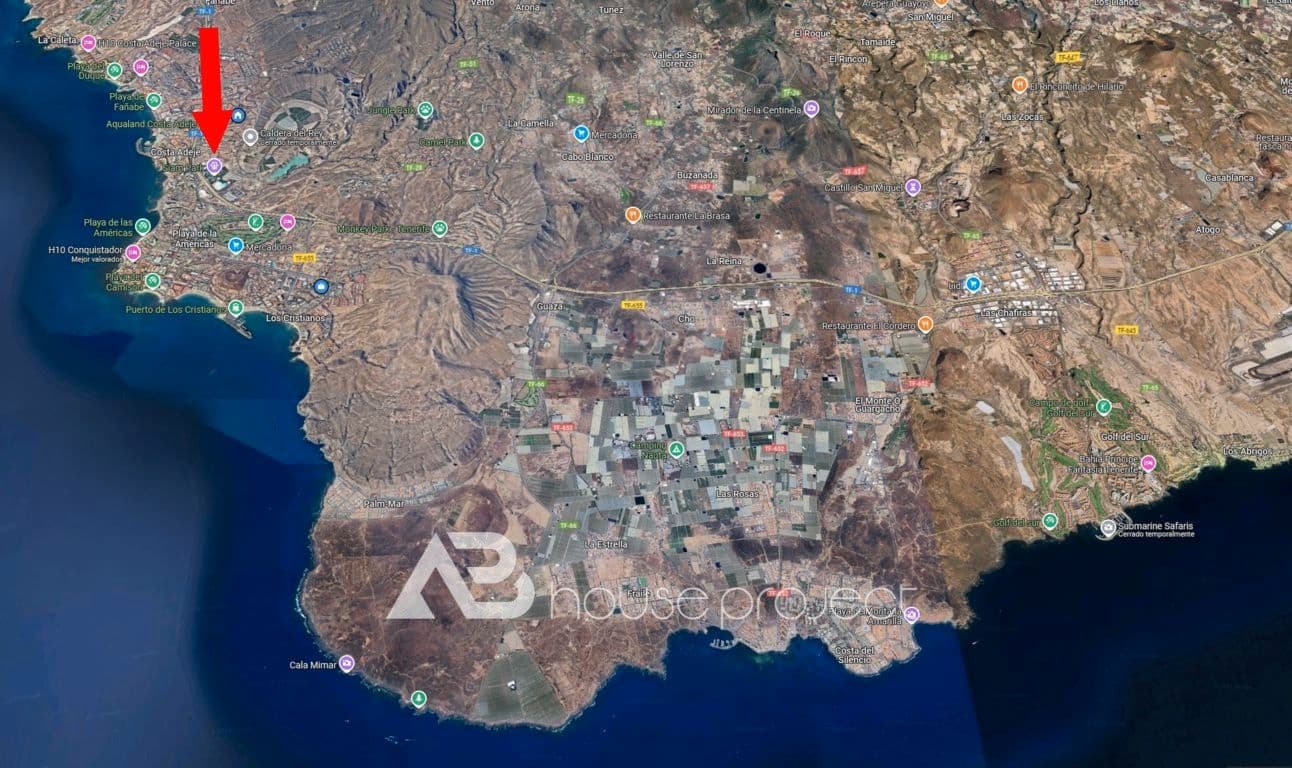 3 bedroom Villa for sale in Adeje with pool garage - € 885,000 (Ref: 9500504)