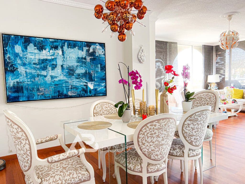 5 makuuhuone Paritalo myytävänä paikassa Adeje mukana 
autotalli - 625 000 € (Ref: 9500505)