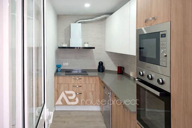 2 soveværelse Lejlighed til salg i Costa del Silencio, Arona med swimmingpool garage - € 267.000 (Ref: 9508056)