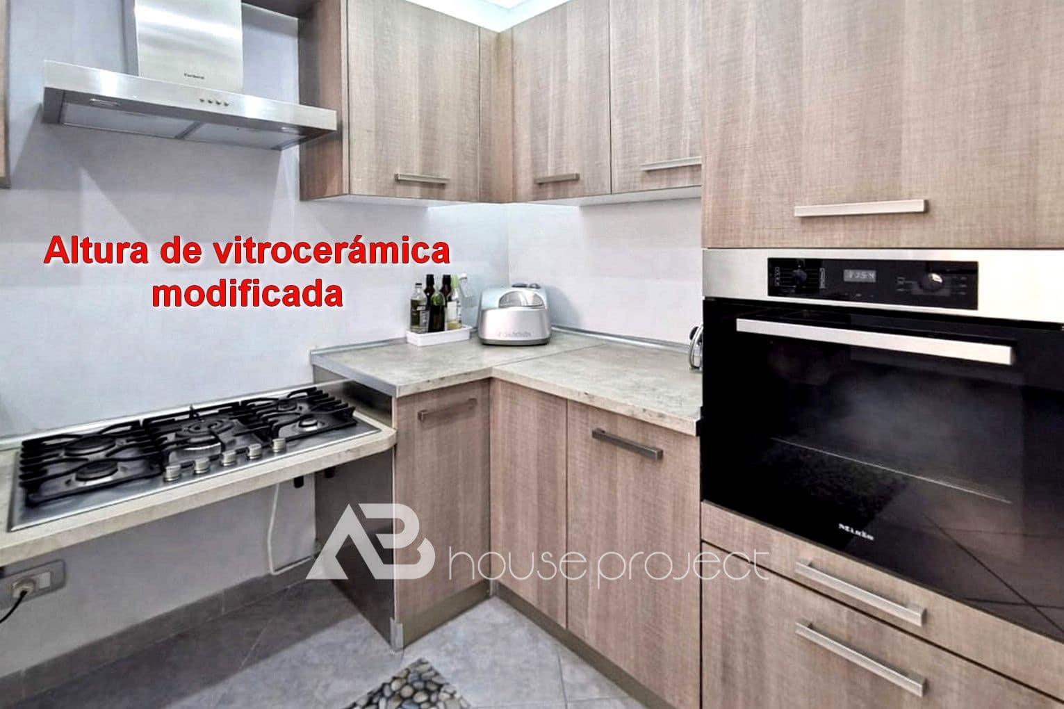 4 sypialnia Willa na sprzedaż w Arona z garażem - 478 000 € (Ref: 9554387)