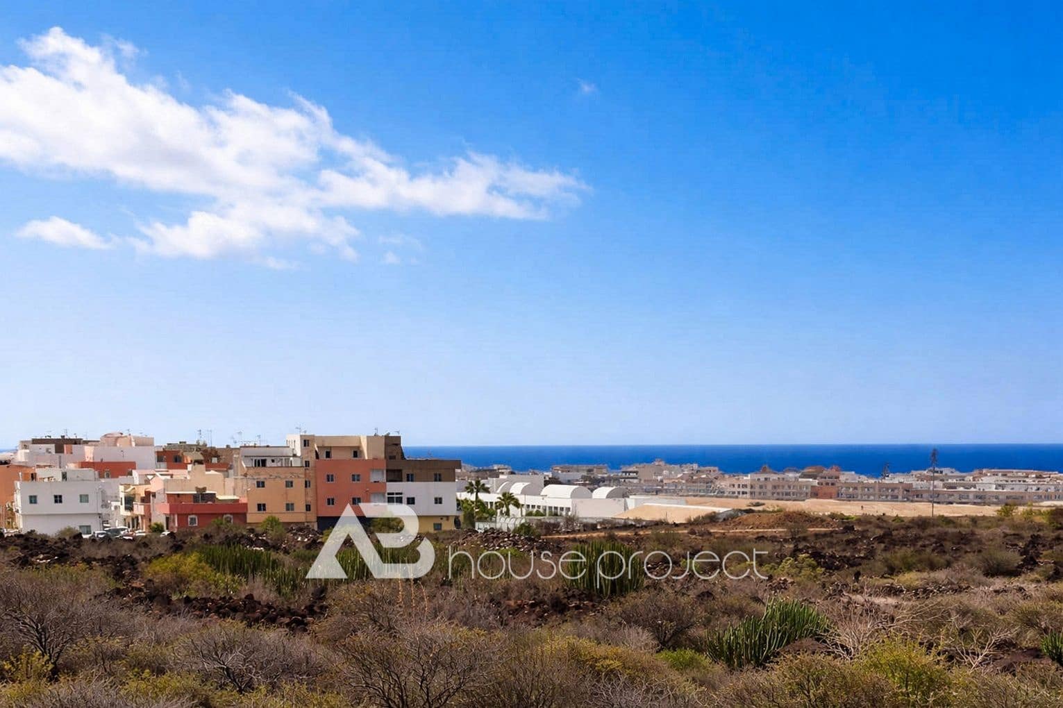 4 sypialnia Willa na sprzedaż w Arona z garażem - 478 000 € (Ref: 9554387)