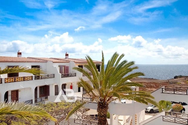 2 soverom Penthouse til salgs i Costa del Silencio, Arona med garasje - € 325 000 (Ref: 9572190)