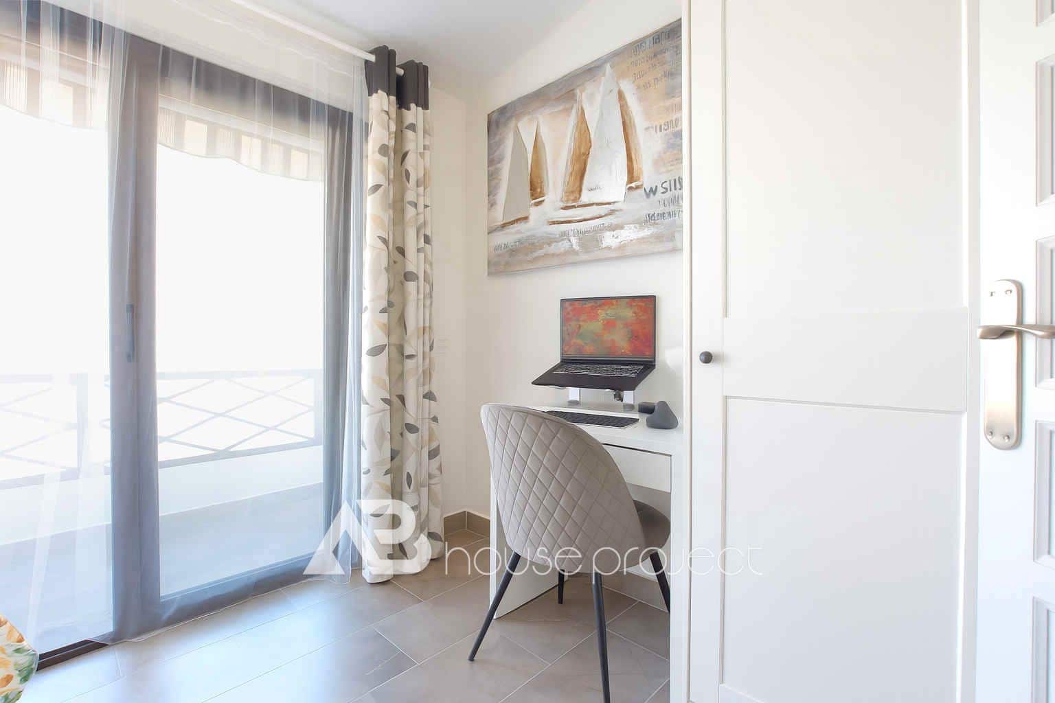 Ático de 2 habitaciones en Arona en venta con garaje - 325.000 € (Ref: 9572190)