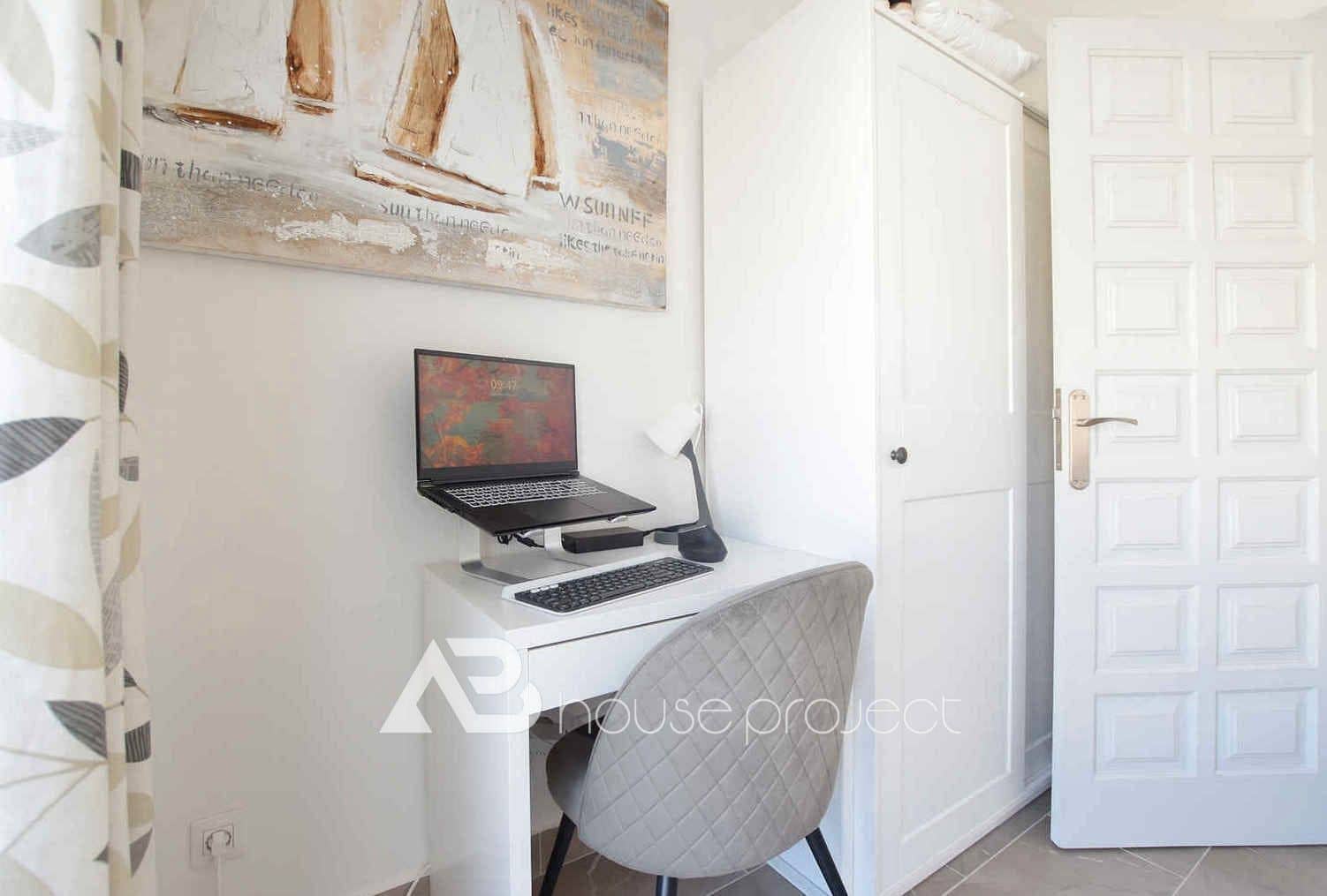 Ático de 2 habitaciones en Arona en venta con garaje - 325.000 € (Ref: 9572190)