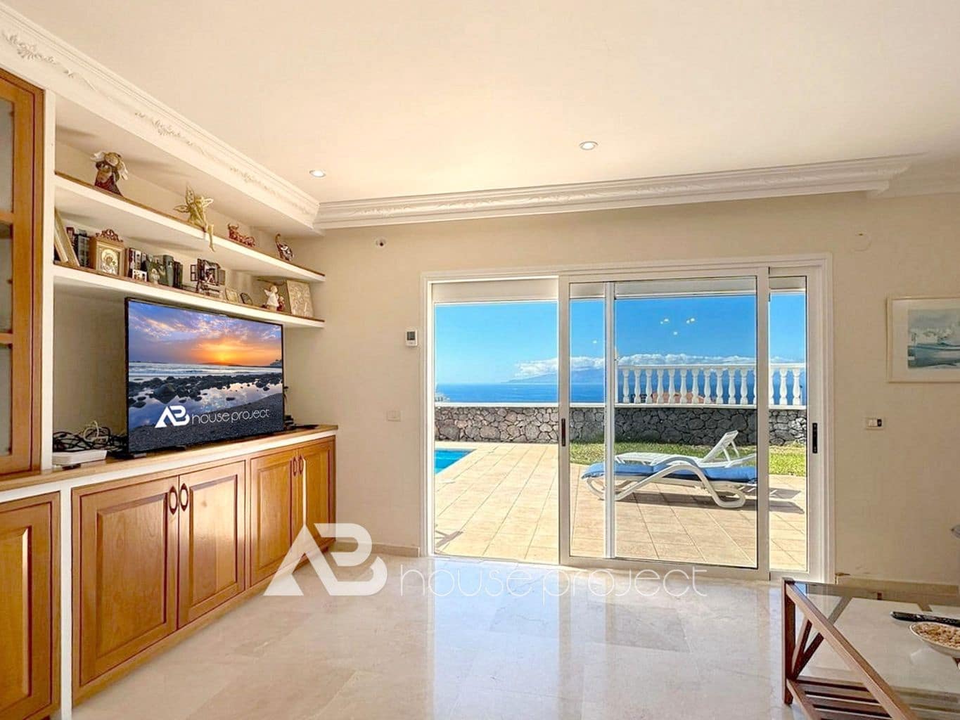 3 soverom Villa til salgs i Santiago del Teide med svømmebasseng garasje - € 1 080 000 (Ref: 9573449)