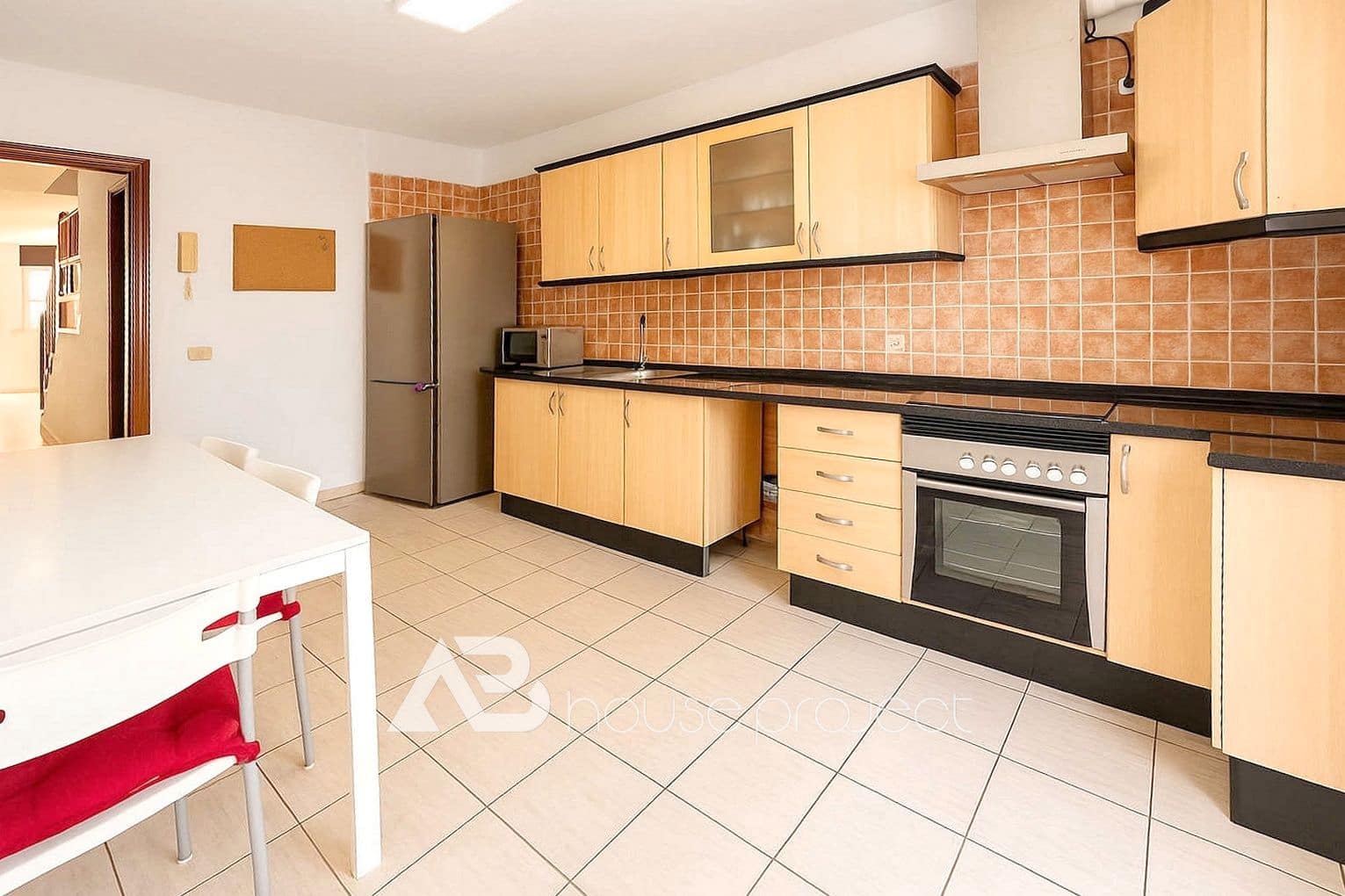 3 sypialnia Dom na sprzedaż w Arona z garażem - 290 000 € (Ref: 9573450)