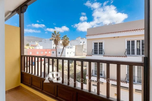 3 sypialnia Dom na sprzedaż w Valle de San Lorenzo, Arona z garażem - 290 000 € (Ref: 9573450)