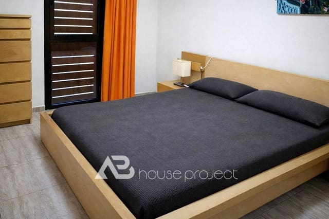 2 quarto Apartamento para venda em Playa de las Americas, Arona com piscina garagem - 399 000 € (Ref: 9592125)