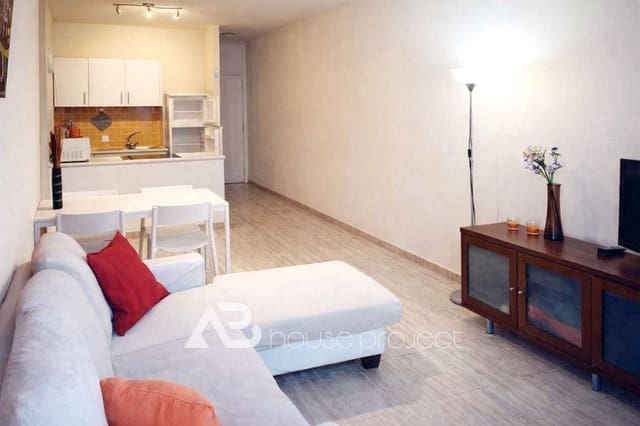 2 makuuhuone Asunto myytävänä paikassa Playa de las Americas, Arona mukana uima-altaan 
autotalli - 399 000 € (Ref: 9626145)