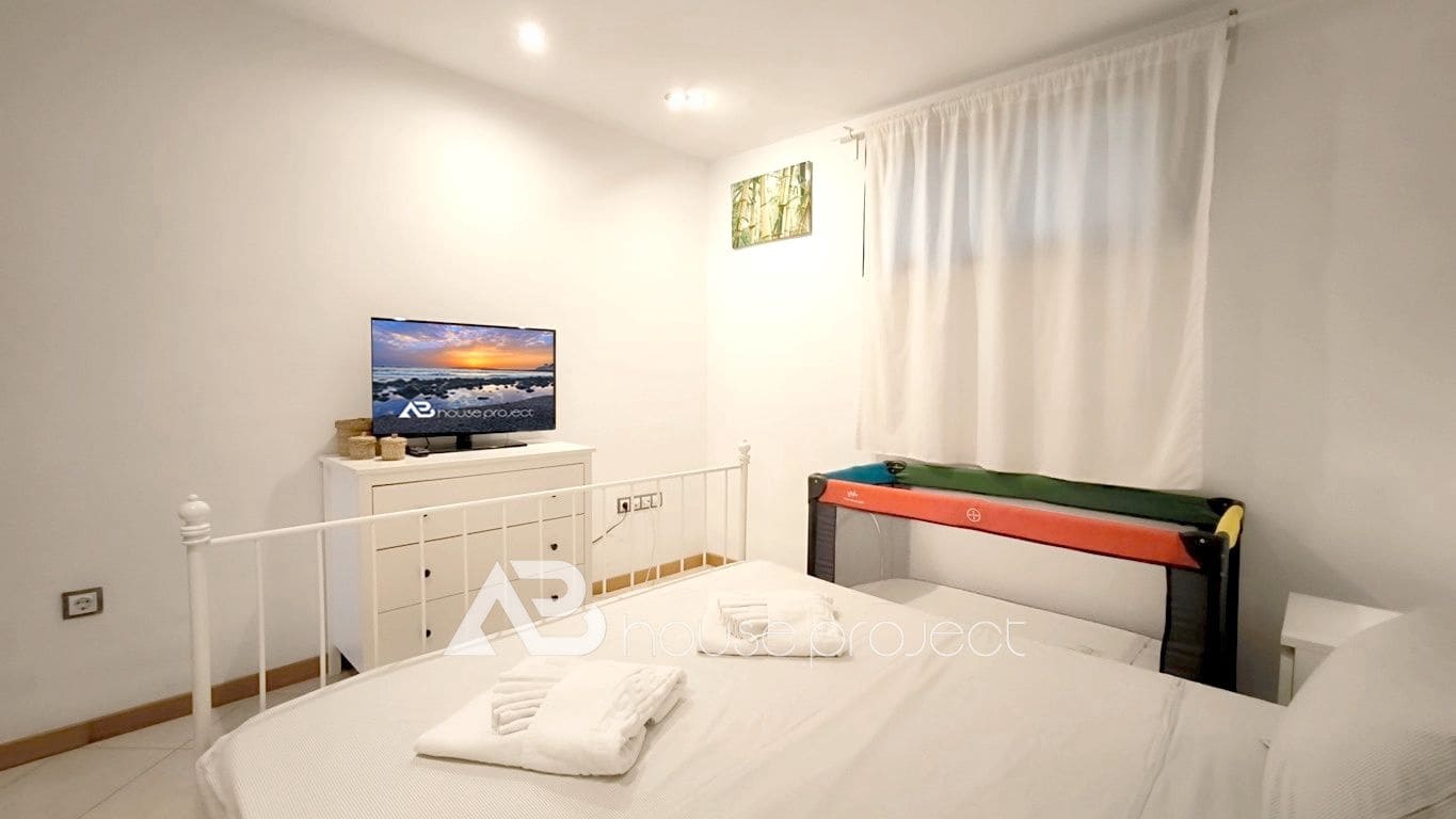 3 bedroom Flat for sale in Adeje with pool - € 425,000 (Ref: 9626406)