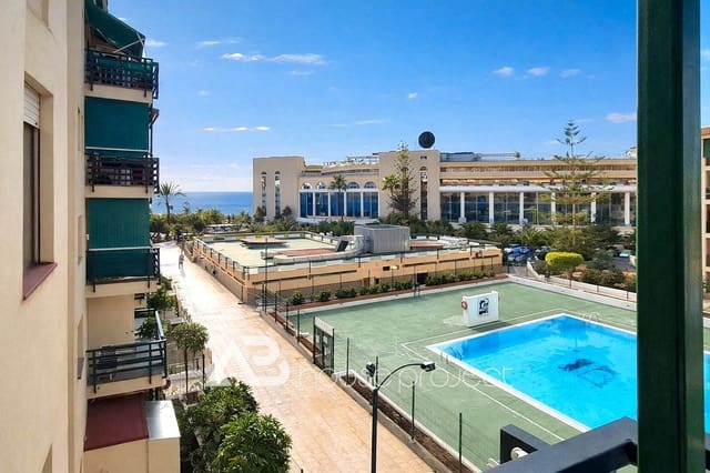 3 chambre Appartement à vendre à Los Cristianos, Arona avec piscine garage - 410 000 € (Ref: 9629459)