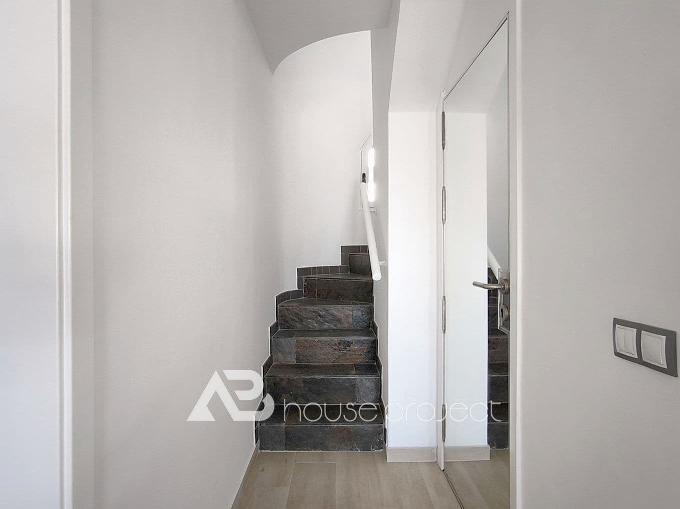 3 Zimmer Wohnung zu verkaufen in Adeje mit Pool Garage - 640.000 € (Ref: 9671314)