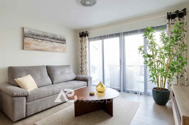 2 makuuhuone Kattohuoneisto myytävänä paikassa Costa del Silencio, Arona mukana 
autotalli - 325 000 € (Ref: 9675152)