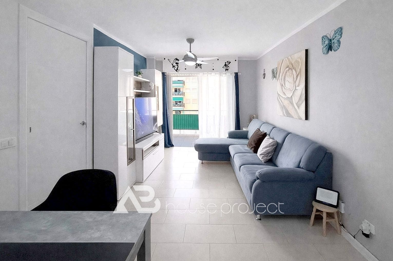 3 bedroom Flat for sale in Arona with pool garage - € 410,000 (Ref: 9723897)