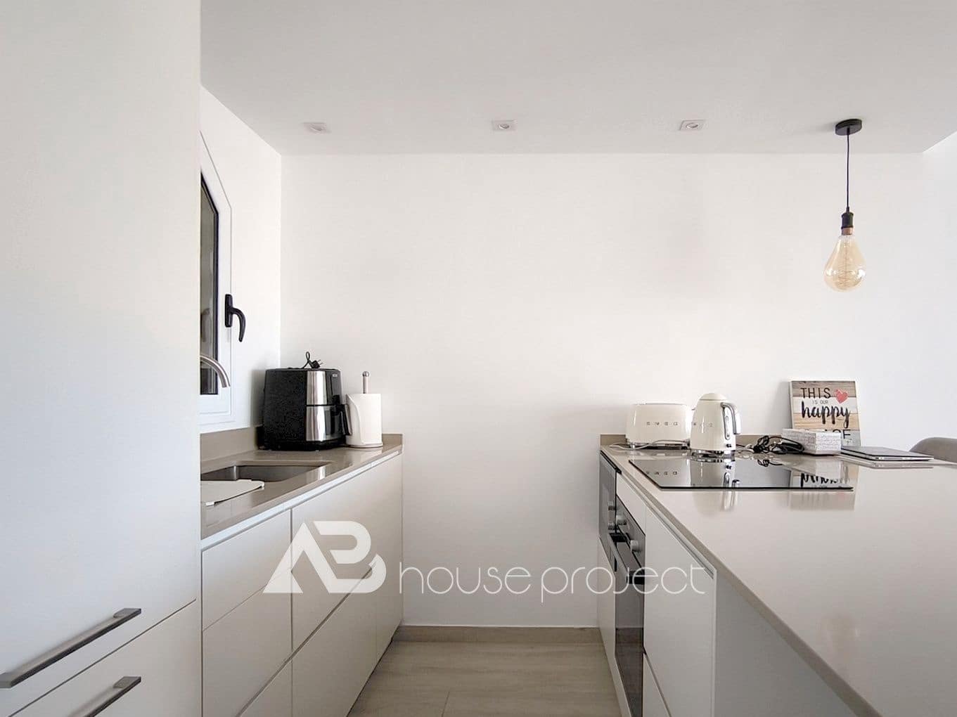 3 bedroom Flat for sale in Adeje with pool garage - € 640,000 (Ref: 9725051)