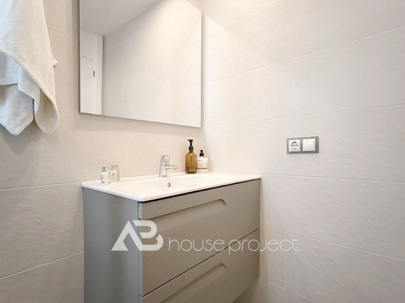 3 bedroom Flat for sale in Adeje with pool garage - € 640,000 (Ref: 9725051)