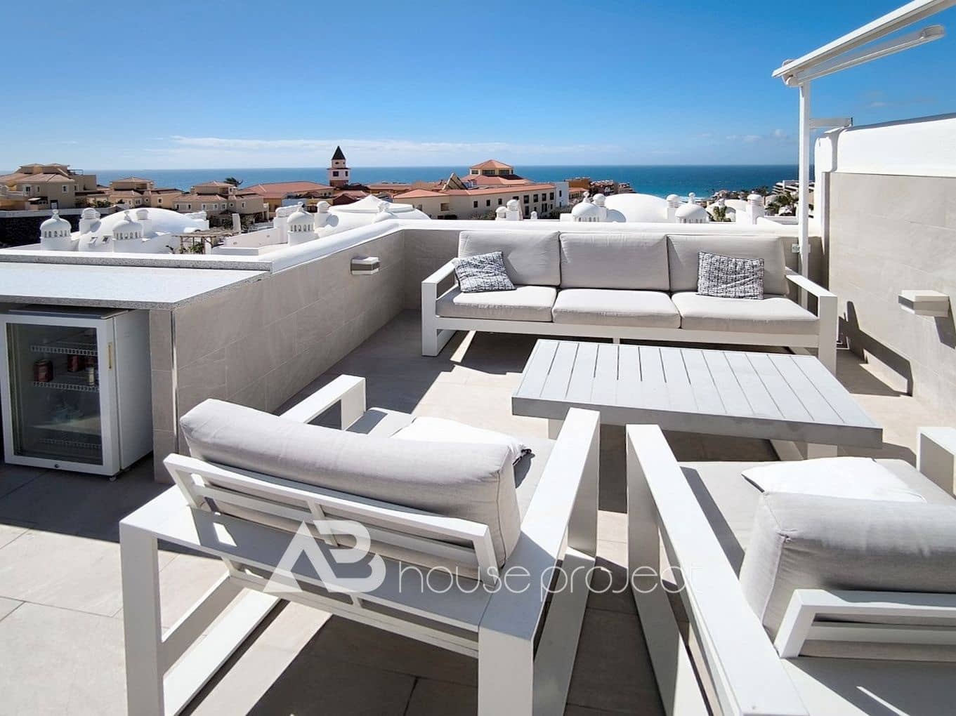 3 bedroom Flat for sale in Adeje with pool garage - € 640,000 (Ref: 9725051)