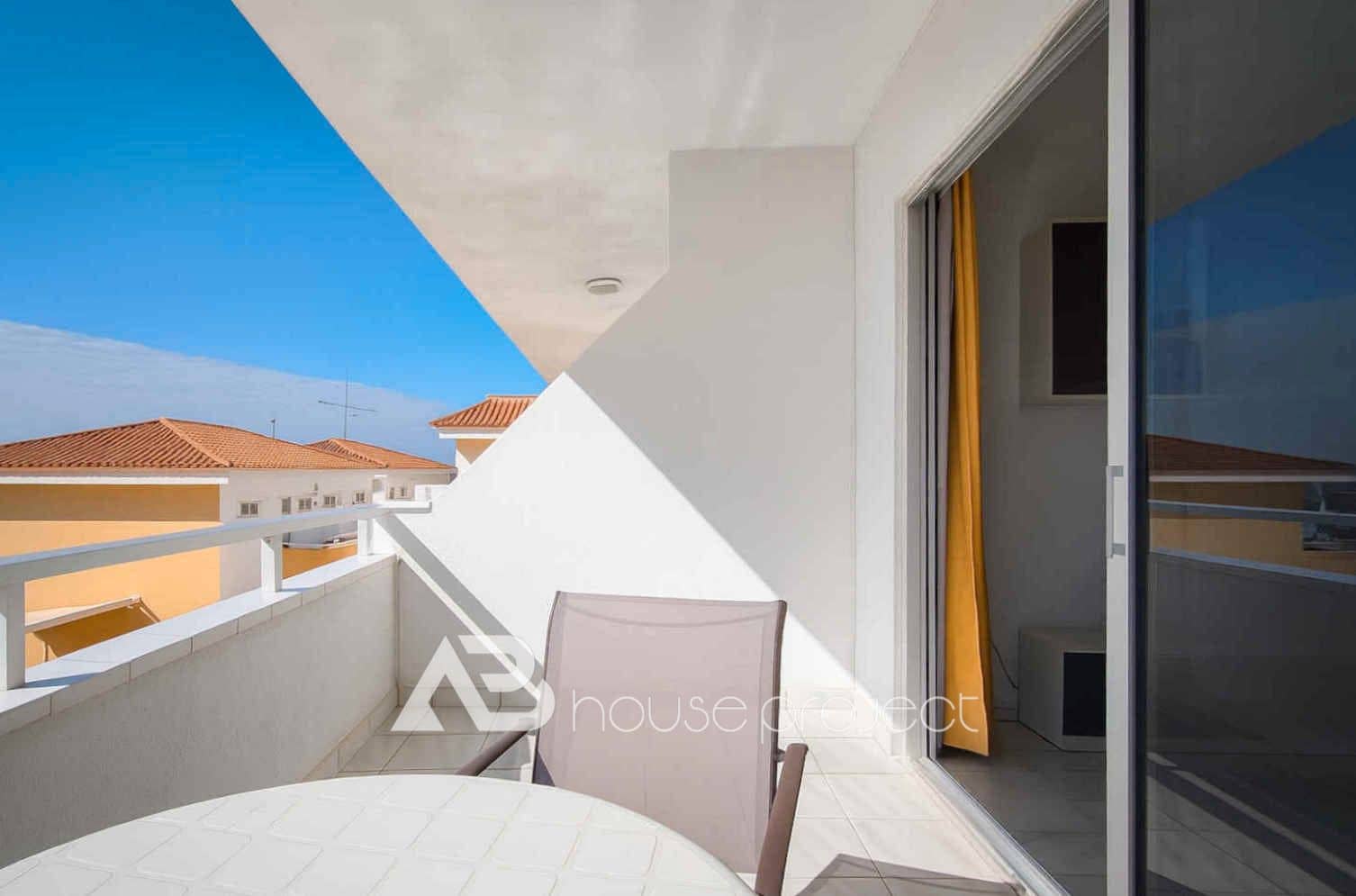 Estudio en Adeje en venta con piscina - 209.000 € (Ref: 9726173)