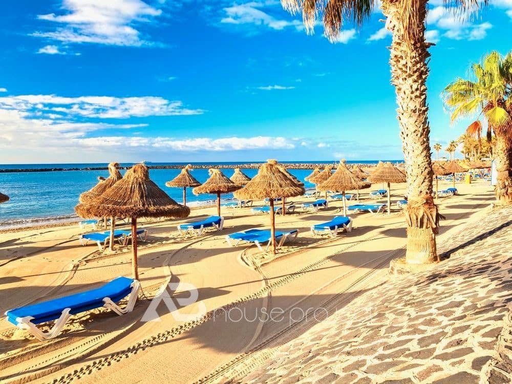 Estudio en Adeje en venta con piscina - 249.000 € (Ref: 9726174)