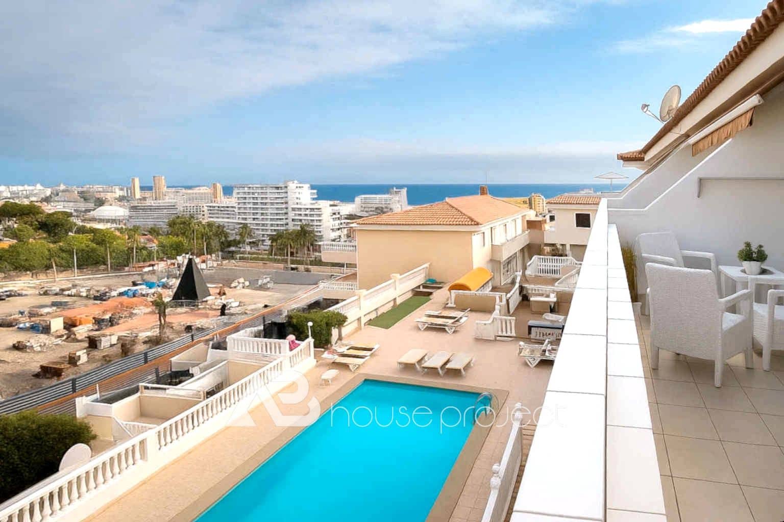 1 bedroom Flat for sale in Adeje with pool - € 399,000 (Ref: 9726176)