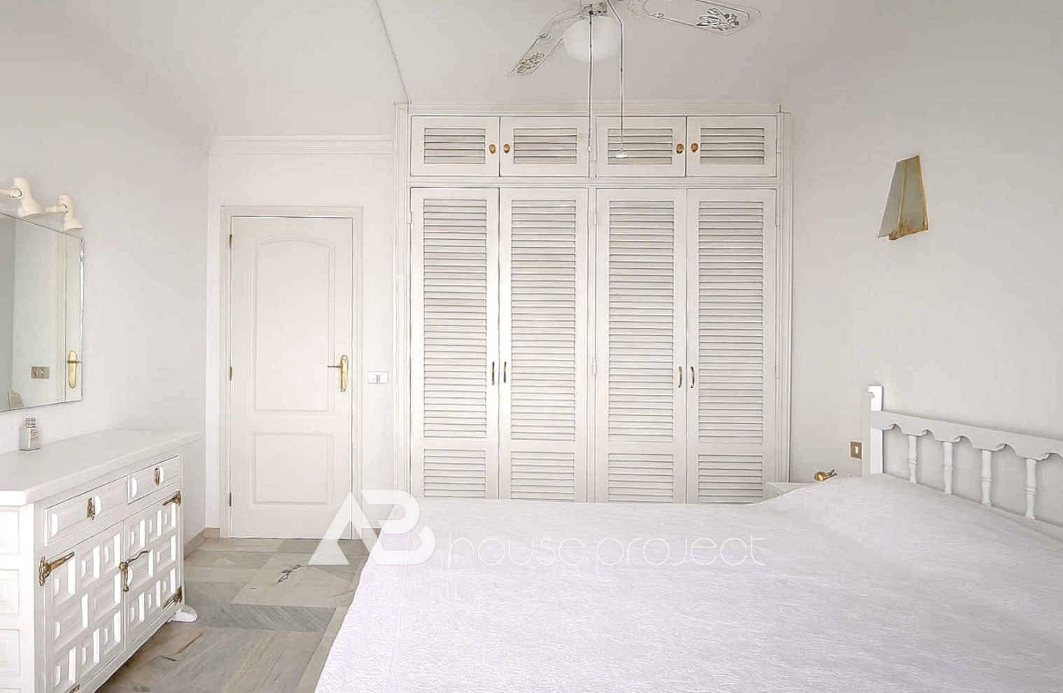 1 bedroom Flat for sale in Adeje with pool - € 399,000 (Ref: 9726176)