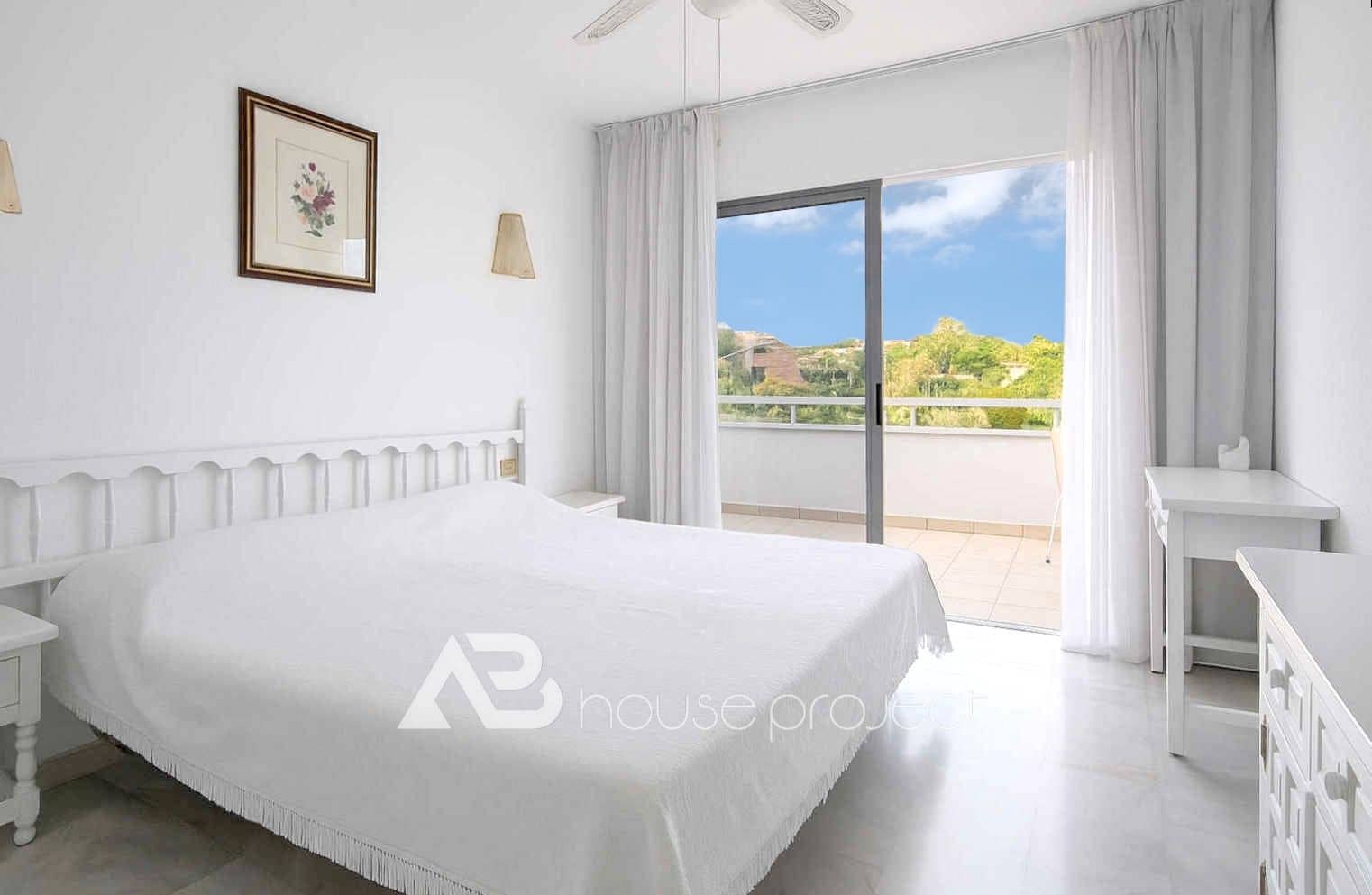 1 bedroom Flat for sale in Adeje with pool - € 399,000 (Ref: 9726176)