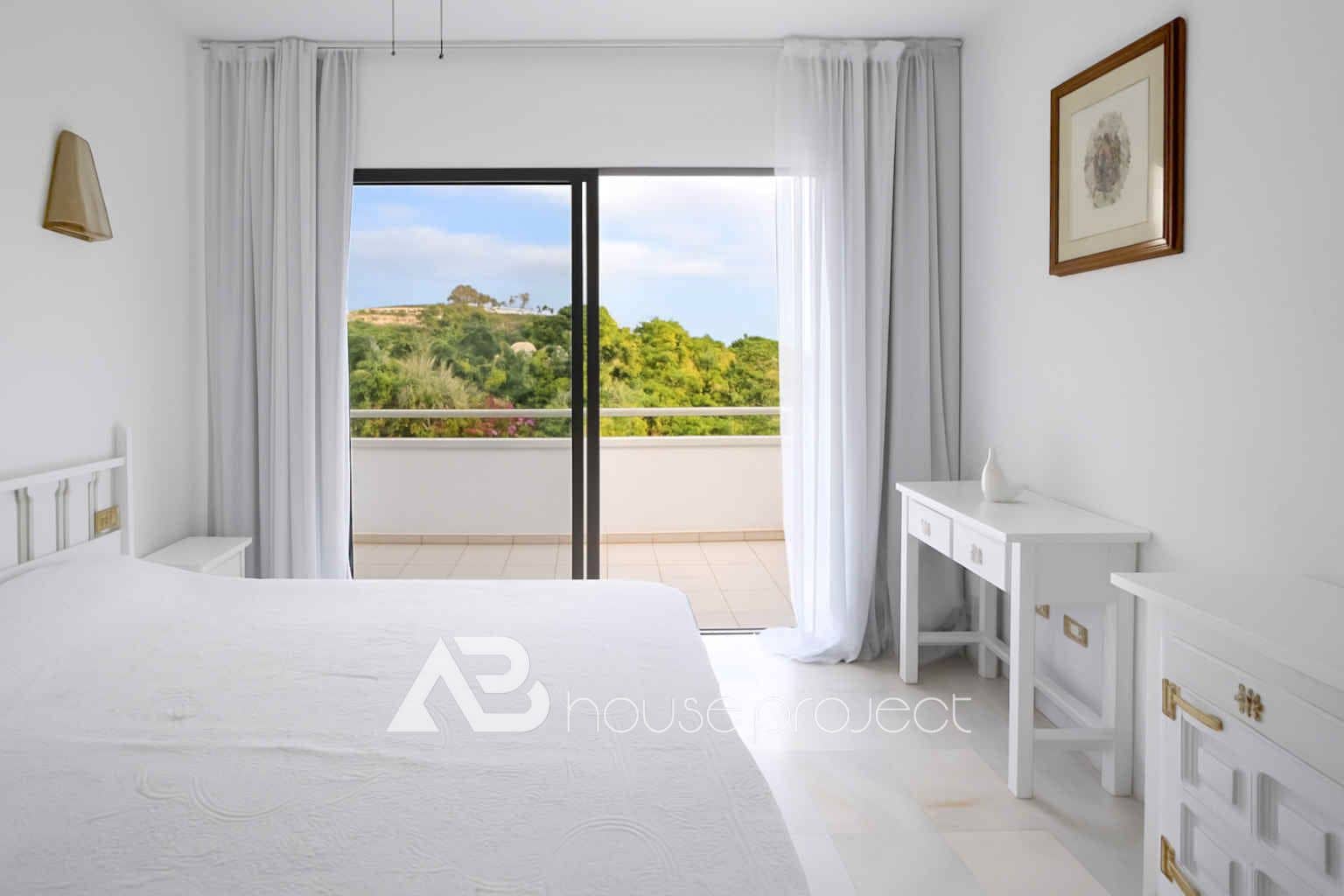 1 bedroom Flat for sale in Adeje with pool - € 399,000 (Ref: 9726176)
