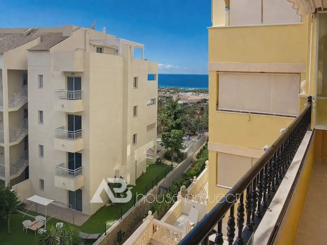 1 slaapkamer Flat te koop in Arona met zwembad garage - € 370.000 (Ref: 9760192)