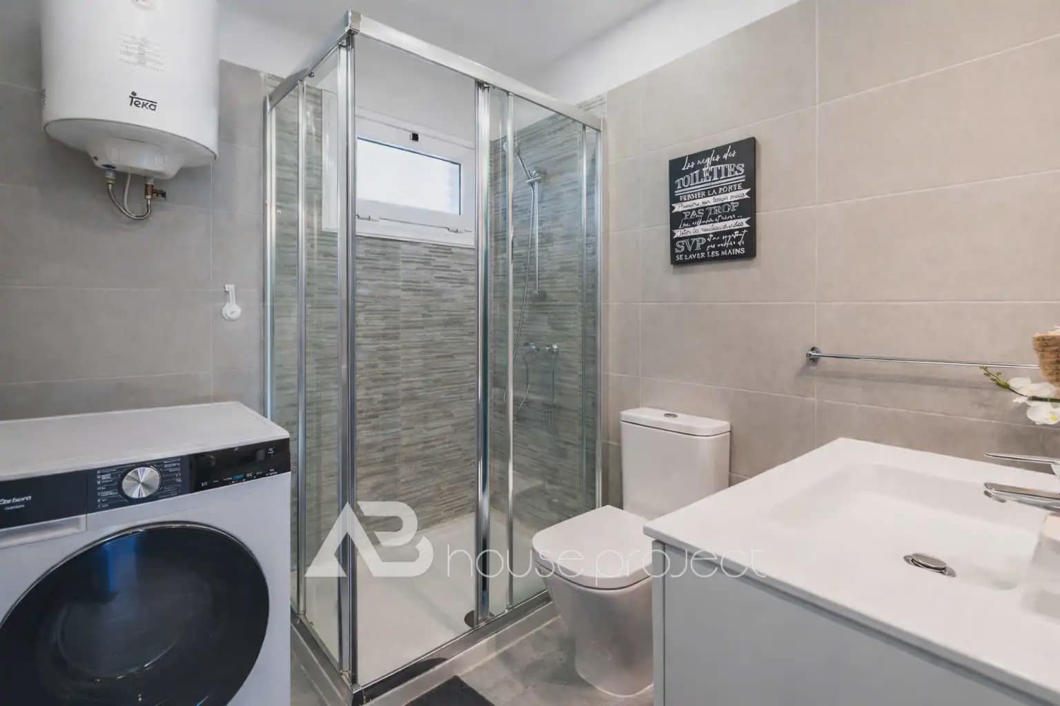 Studio te koop in Adeje met zwembad - € 229.000 (Ref: 9770151)