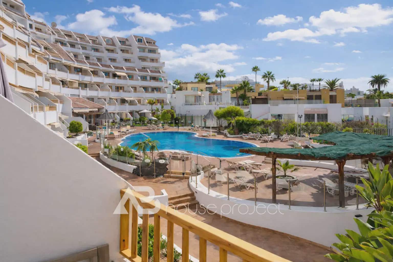 Studio te koop in Adeje met zwembad - € 229.000 (Ref: 9770151)