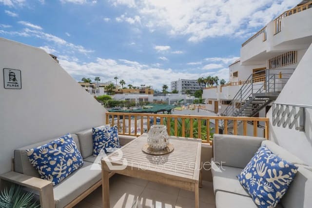 Estudio en San Eugenio Bajo, Adeje en venta con piscina - 229.000 € (Ref: 9770151)