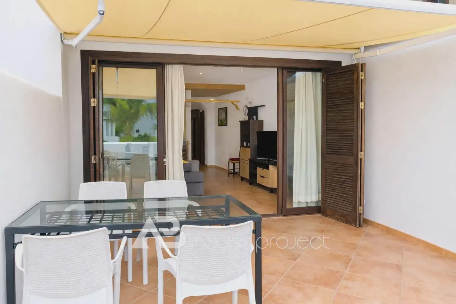 2 quarto Apartamento para venda em Adeje com piscina garagem - 345 000 € (Ref: 9782179)