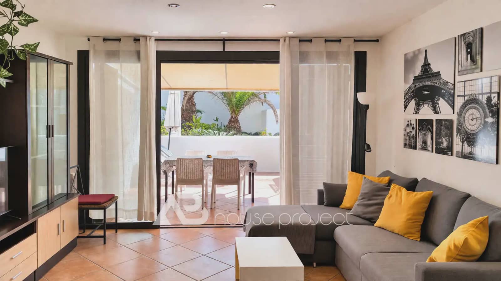 2 quarto Apartamento para venda em Adeje com piscina garagem - 345 000 € (Ref: 9782179)