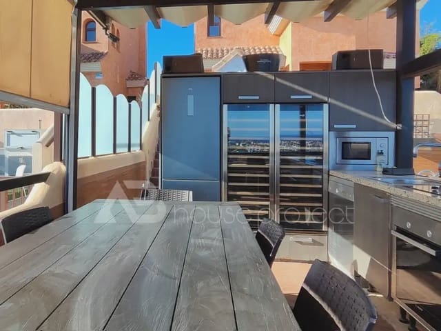 4 slaapkamer Villa te koop in San Miguel de Abona met zwembad garage - € 892.000 (Ref: 9787920)