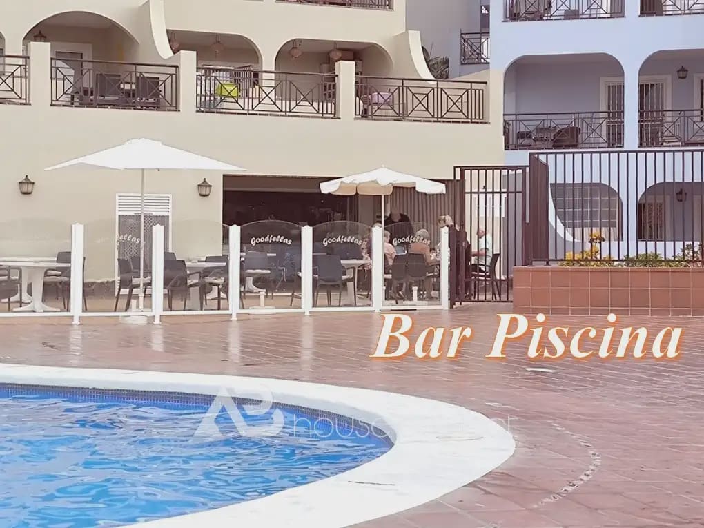 1 chambre Appartement à vendre à Arona avec piscine - 285 000 € (Ref: 9788021)