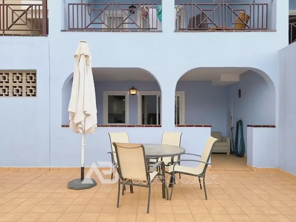 1 chambre Appartement à vendre à Arona avec piscine - 285 000 € (Ref: 9788021)