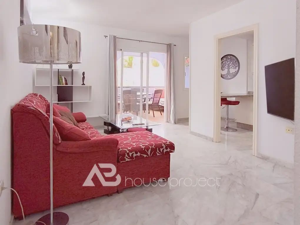 1 chambre Appartement à vendre à Arona avec piscine - 285 000 € (Ref: 9788021)