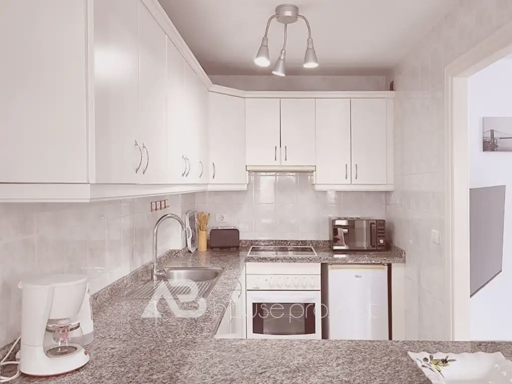 1 chambre Appartement à vendre à Arona avec piscine - 285 000 € (Ref: 9788021)