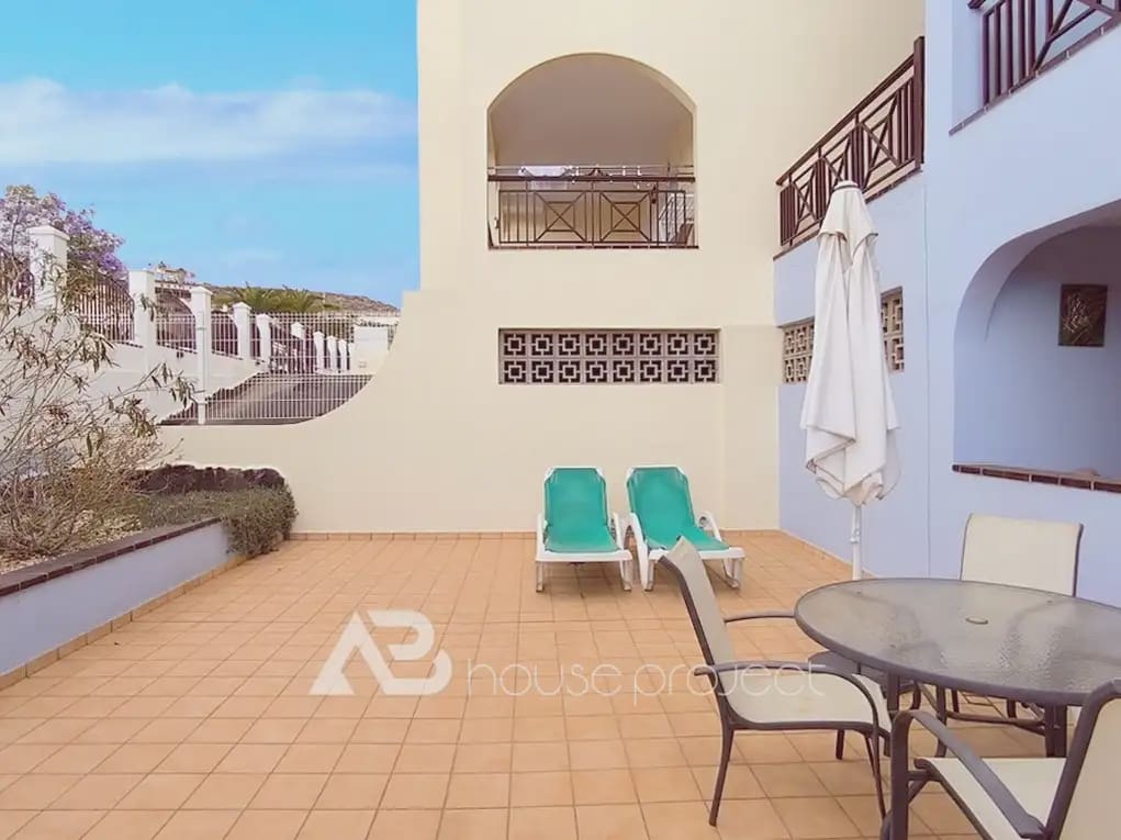 1 chambre Appartement à vendre à Arona avec piscine - 285 000 € (Ref: 9788021)