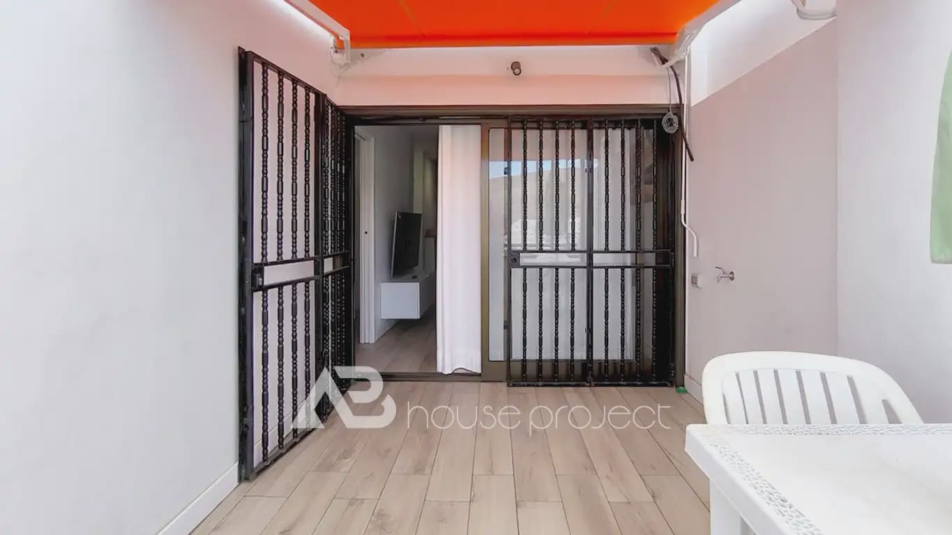 2 Zimmer Wohnung zu verkaufen in Arona mit Pool - 350.000 € (Ref: 9788022)