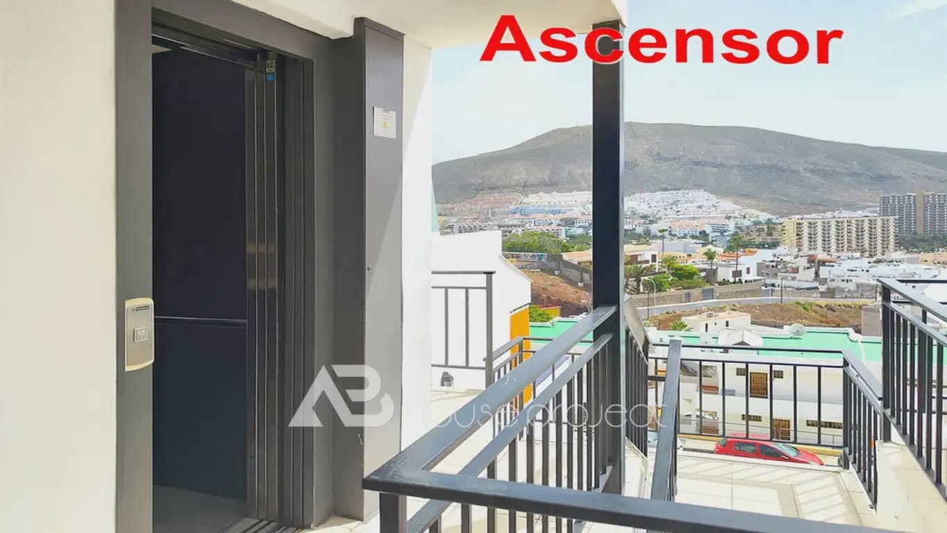 2 Zimmer Wohnung zu verkaufen in Arona mit Pool - 350.000 € (Ref: 9788022)