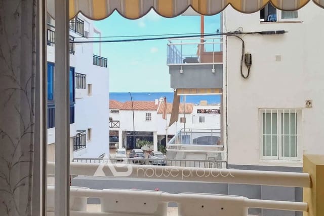 2 soveværelse Lejlighed til salg i Los Cristianos, Arona - € 385.000 (Ref: 9788023)