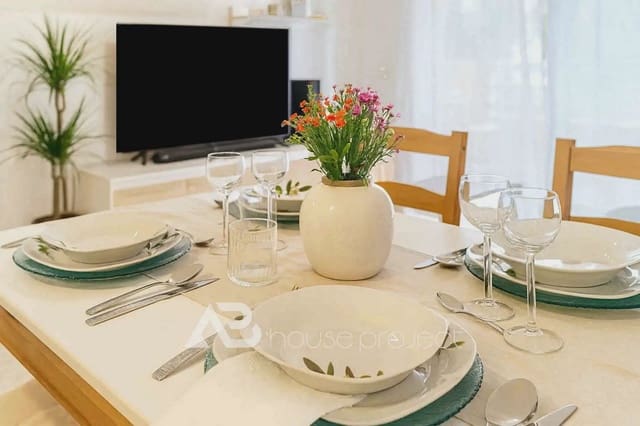 2 soveværelse Lejlighed til salg i Los Cristianos, Arona - € 385.000 (Ref: 9788023)