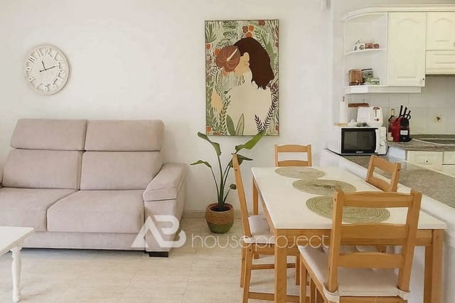 2 soveværelse Lejlighed til salg i Los Cristianos, Arona - € 385.000 (Ref: 9788023)