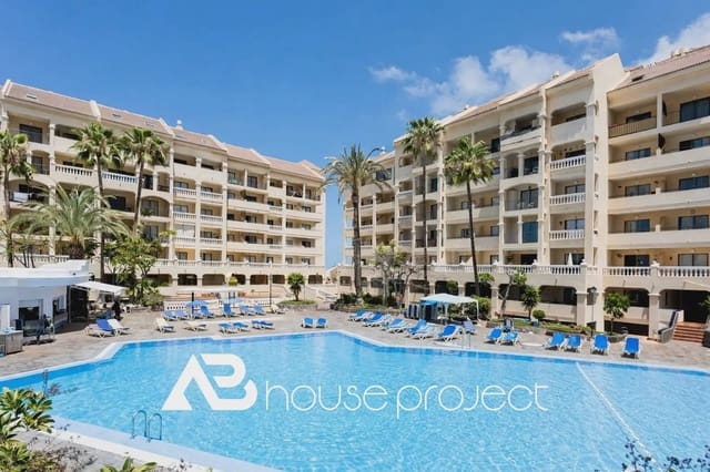 1 chambre Appartement à vendre à Los Cristianos, Arona avec piscine garage - 275 000 € (Ref: 9788024)
