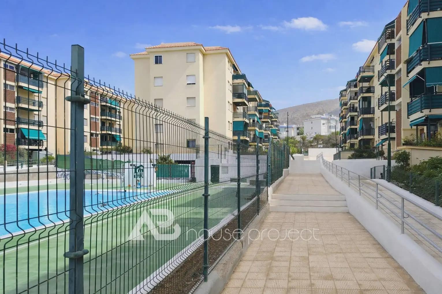 3 quarto Apartamento para venda em Arona com piscina garagem - 410 000 € (Ref: 9788025)