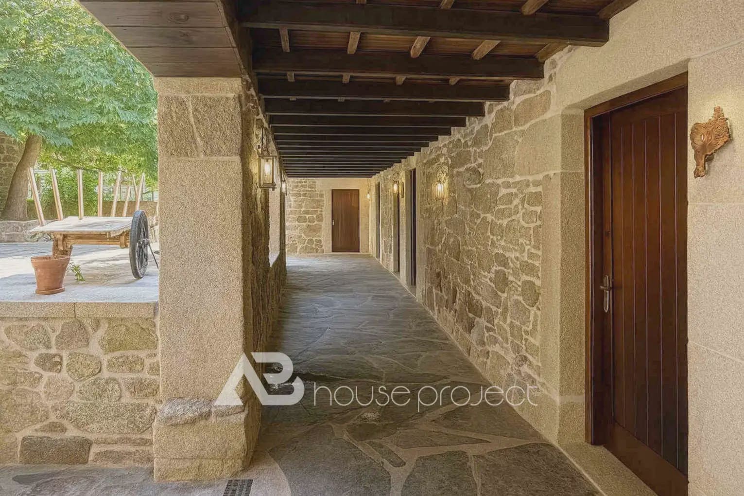 10 makuuhuone Hotelli myytävänä paikassa Monterroso - 1 245 000 € (Ref: 9788026)