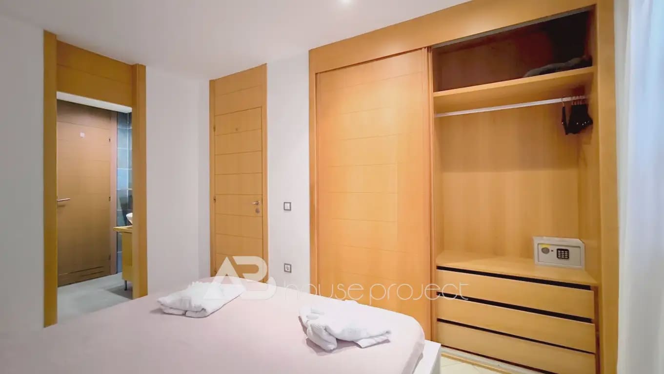 3 Zimmer Wohnung zu verkaufen in Adeje mit Pool - 425.000 € (Ref: 9788027)